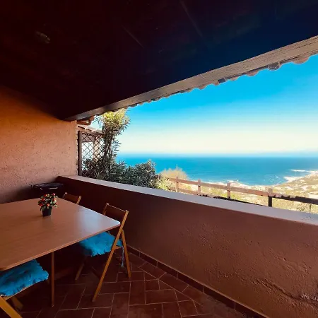 With Stunning Views Hébergement de vacances *
